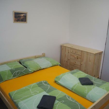 Economy Apartments České Švýcarsko Hřensko Extérieur photo