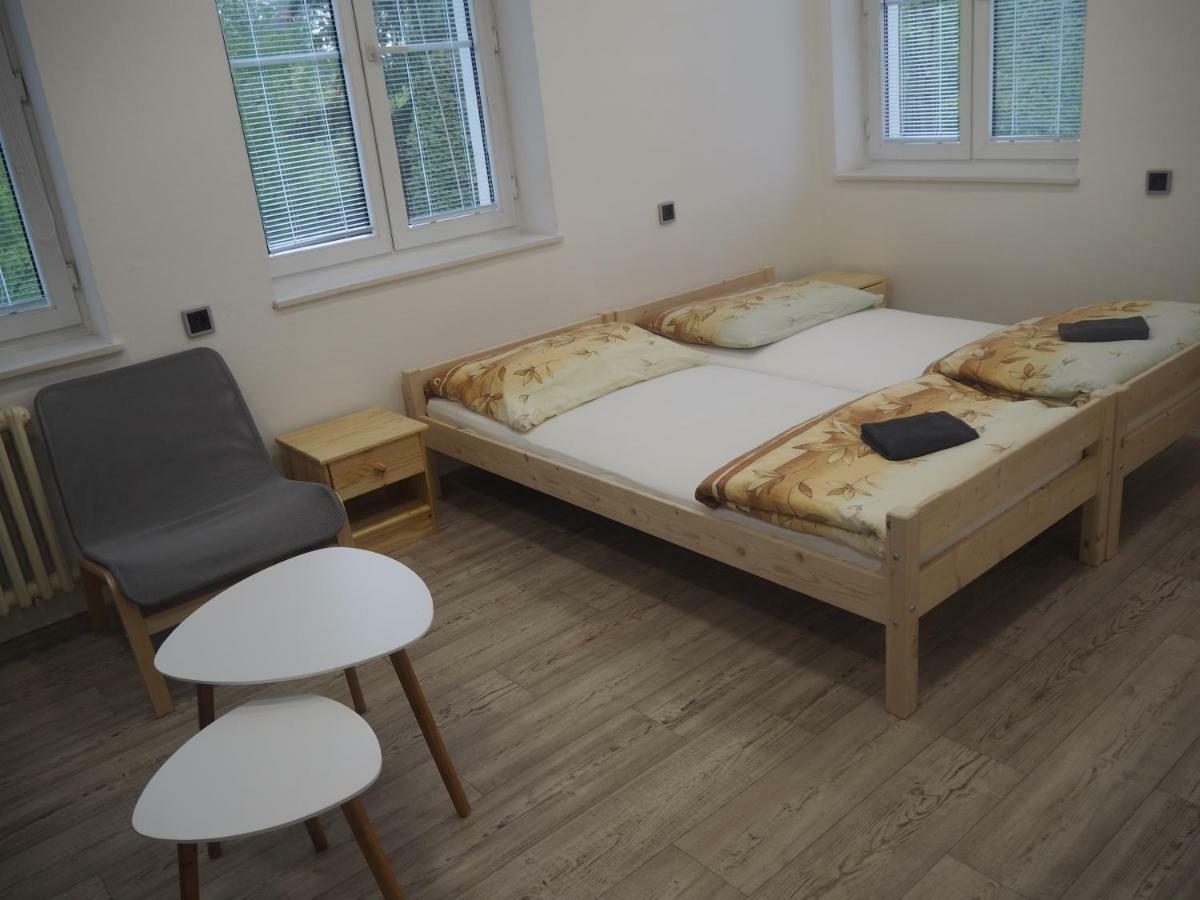 Economy Apartments České Švýcarsko Hřensko Extérieur photo