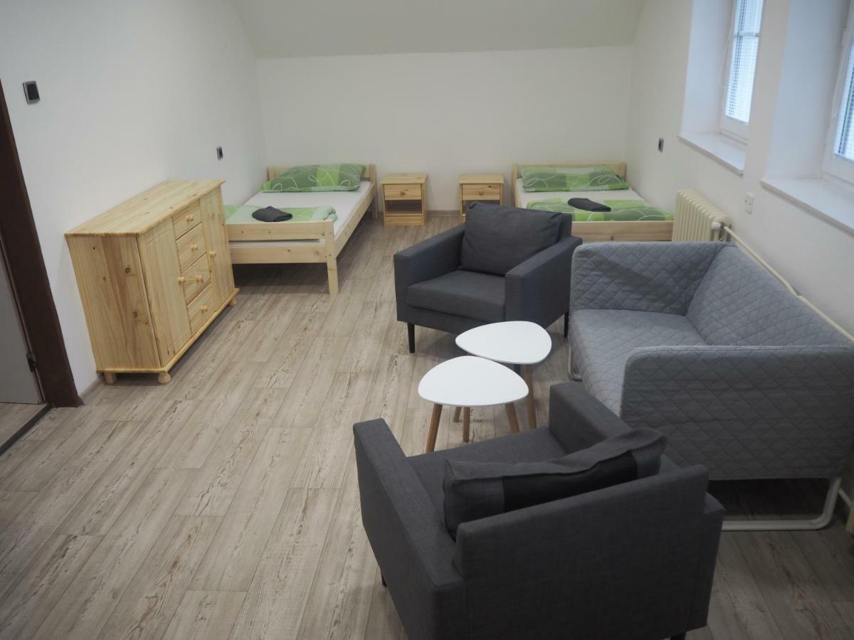 Economy Apartments České Švýcarsko Hřensko Extérieur photo